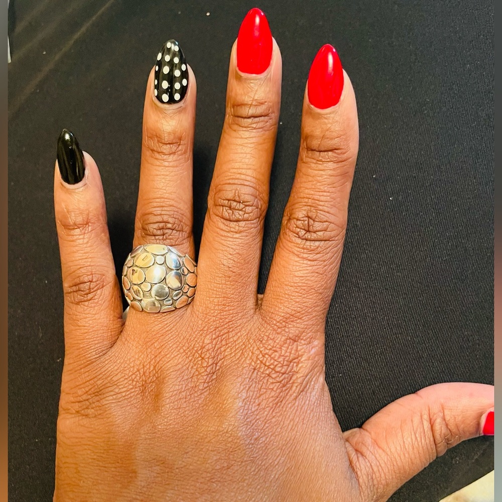 Pebble Ring (NEW)
